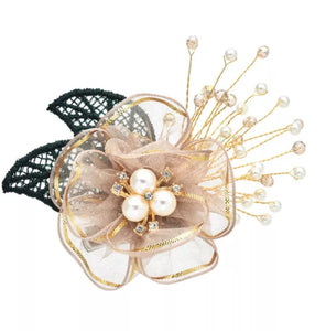 Cream gold pearl flower brooch