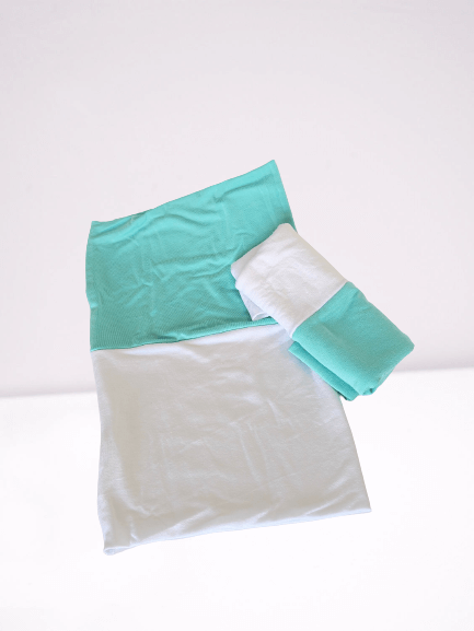 VERY LIGHT BLUE & WHITE