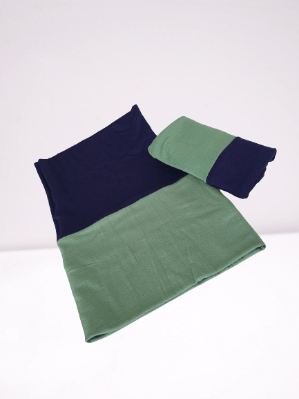 Midnight blue & fern green