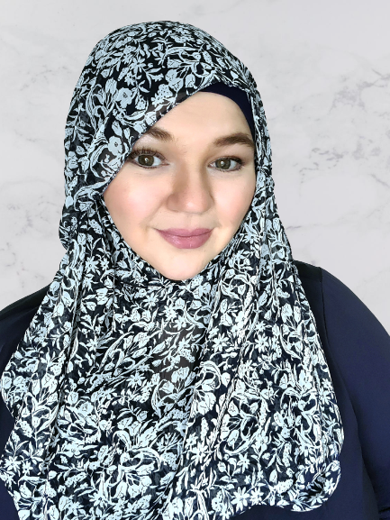 Dark navy white crinkle chiffon square